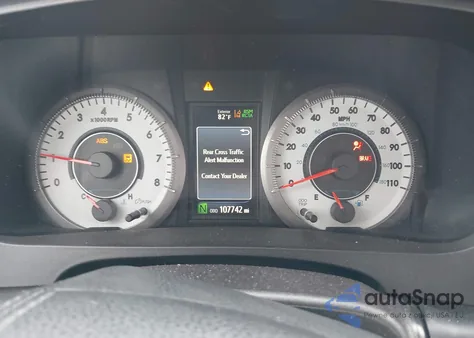 2018 Toyota Sienna Se Premium 8 Passenger из США, поврежденный, VIN 5TDXZ3DC3JS959143